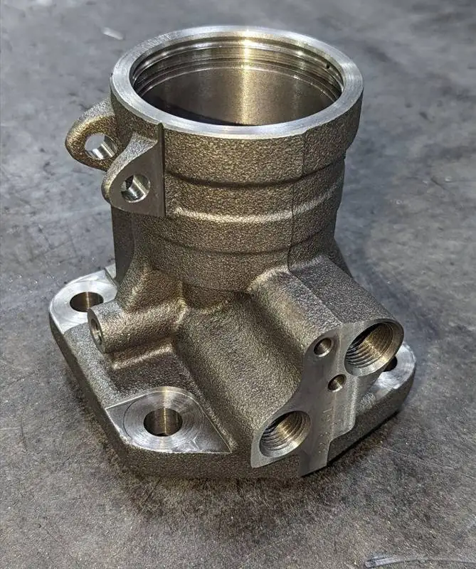 Hydraulic valve housing, Ductile iron, machined